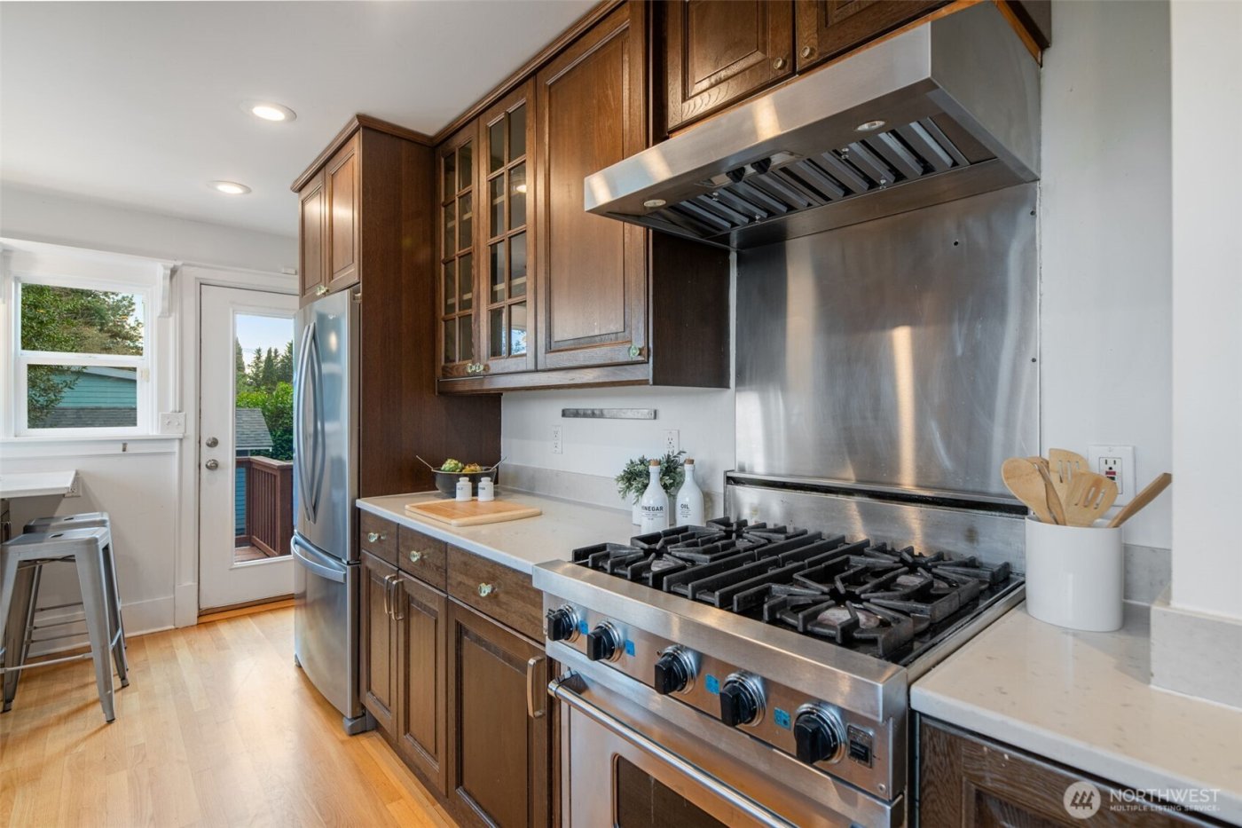 5233 S Orchard Terrace , Seattle, WA 98118