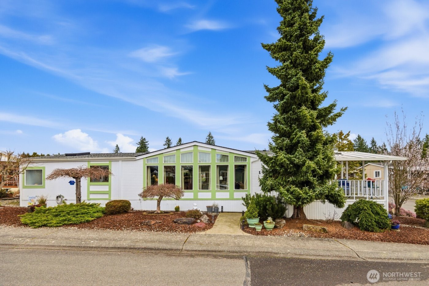 1427 100th Street SW #149, Everett, WA 98204-1107