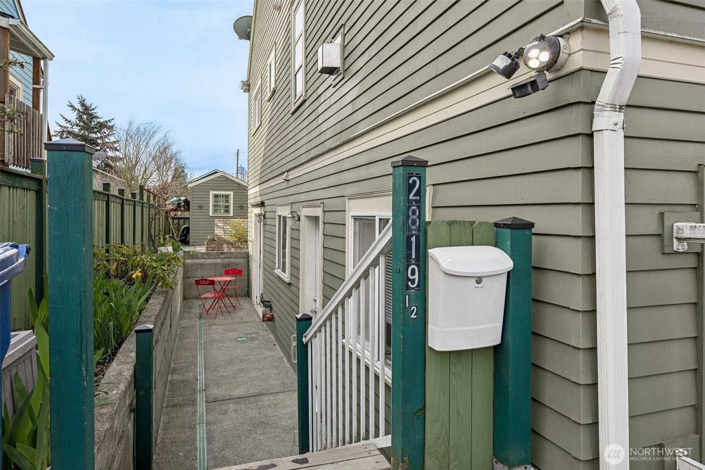 2819 NW 68th Street , Seattle, WA 98117