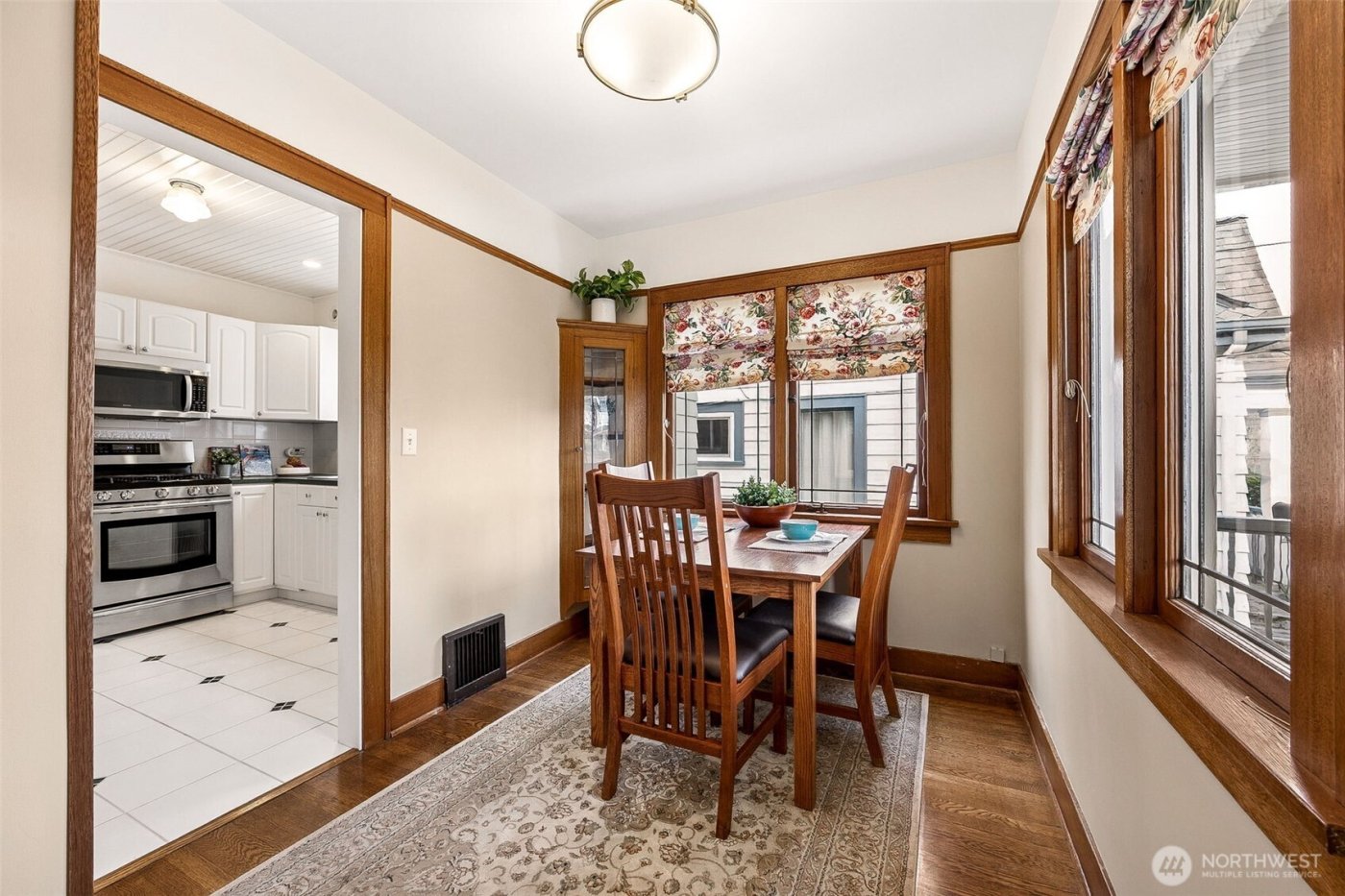 2819 NW 68th Street , Seattle, WA 98117