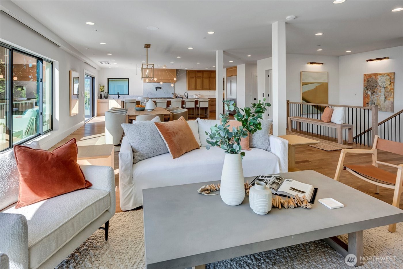 6950 SE Maker Street , Mercer Island, WA 98040