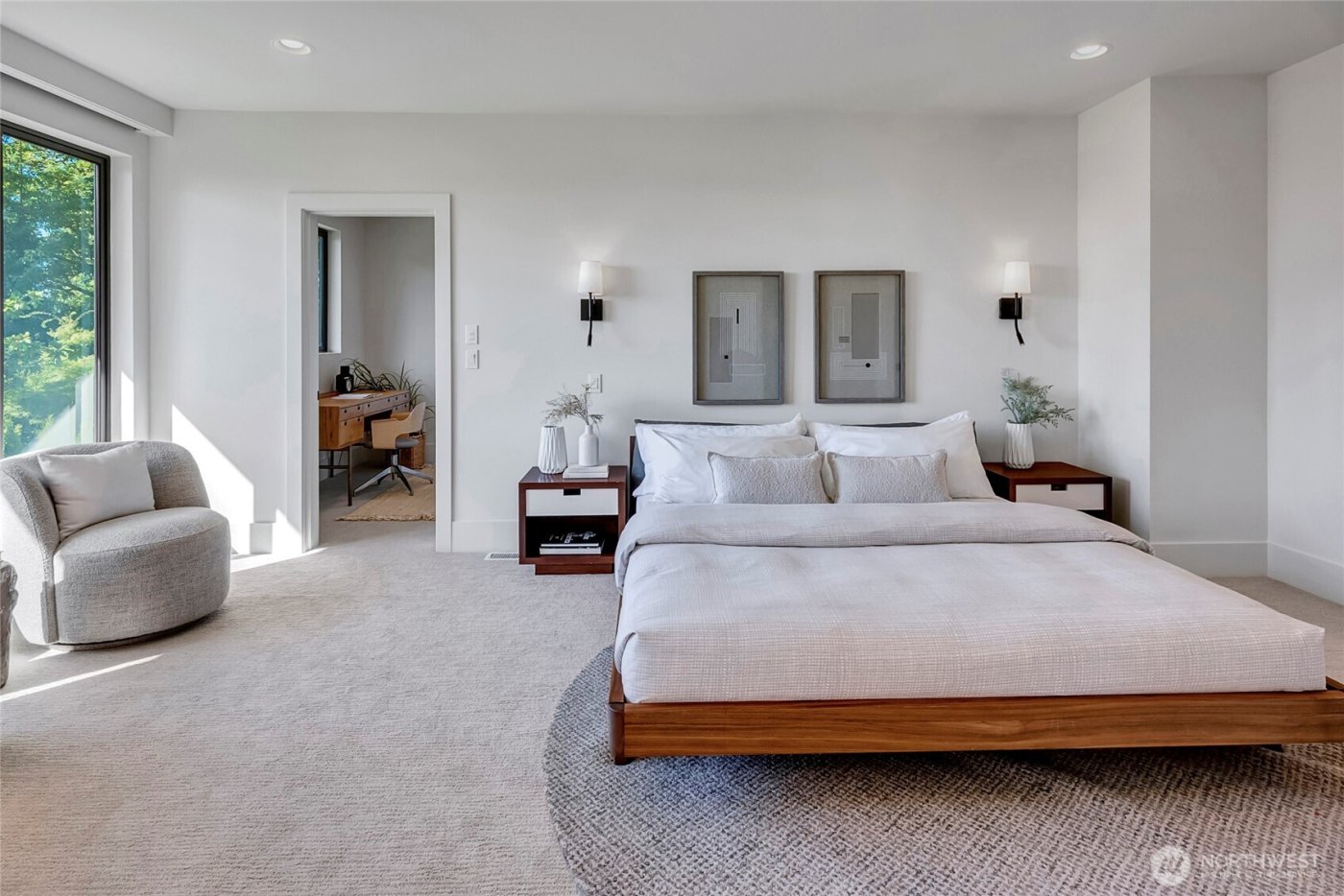 6950 SE Maker Street , Mercer Island, WA 98040