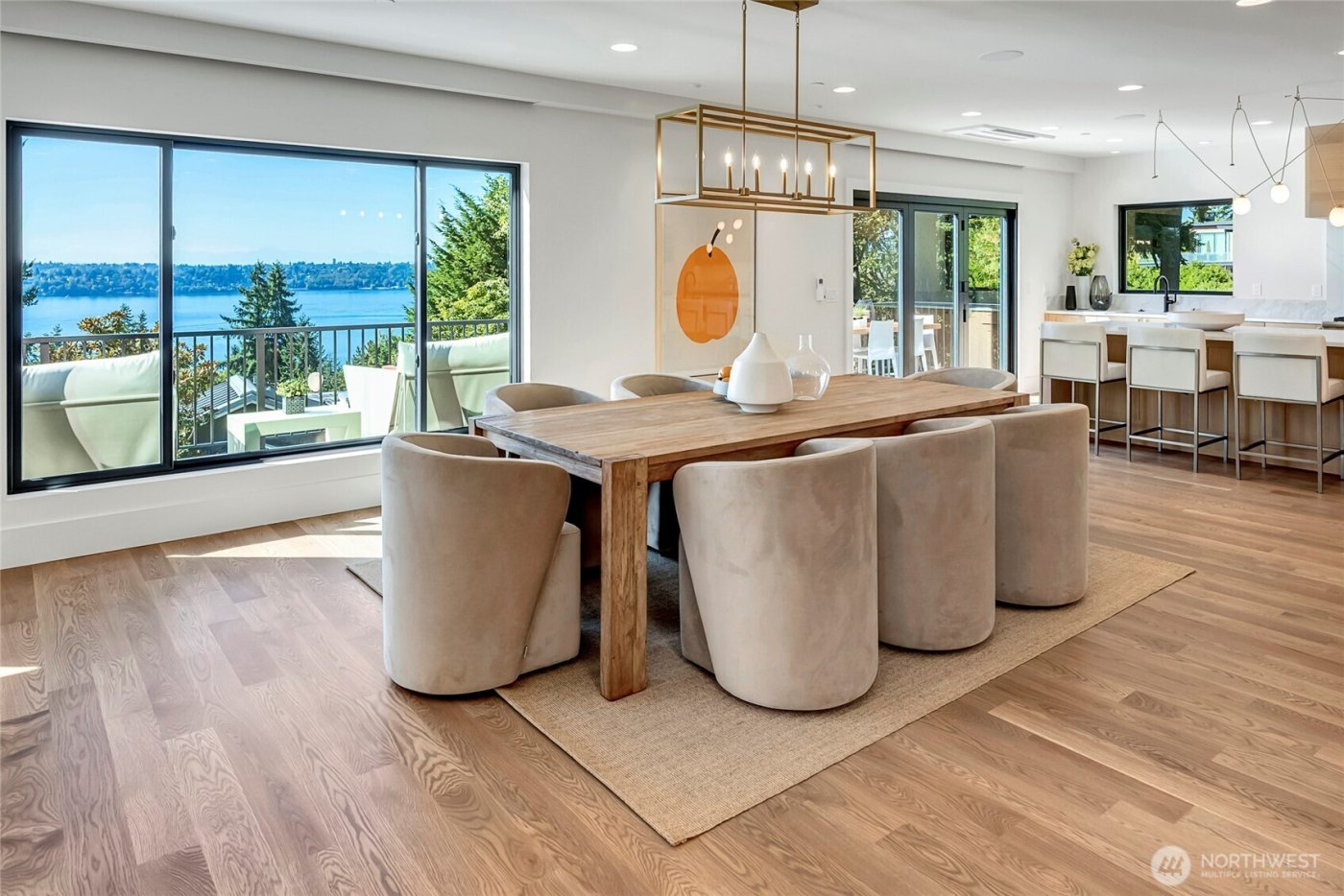 6950 SE Maker Street , Mercer Island, WA 98040