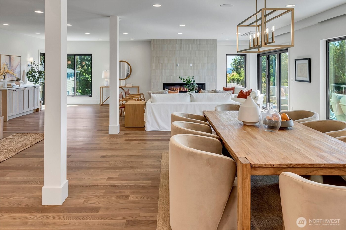 6950 SE Maker Street , Mercer Island, WA 98040