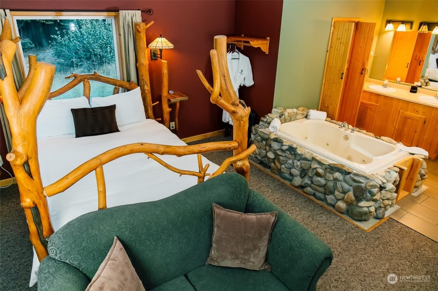 19668 SR 207 , Leavenworth, WA 98826