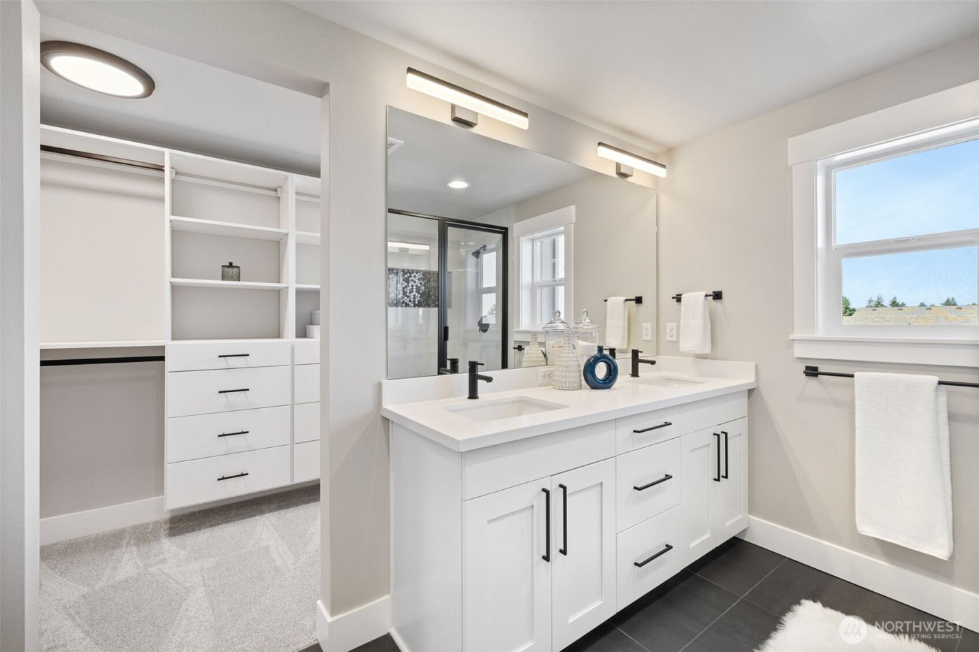 18517 1st Avenue SE, Bothell, WA 98012