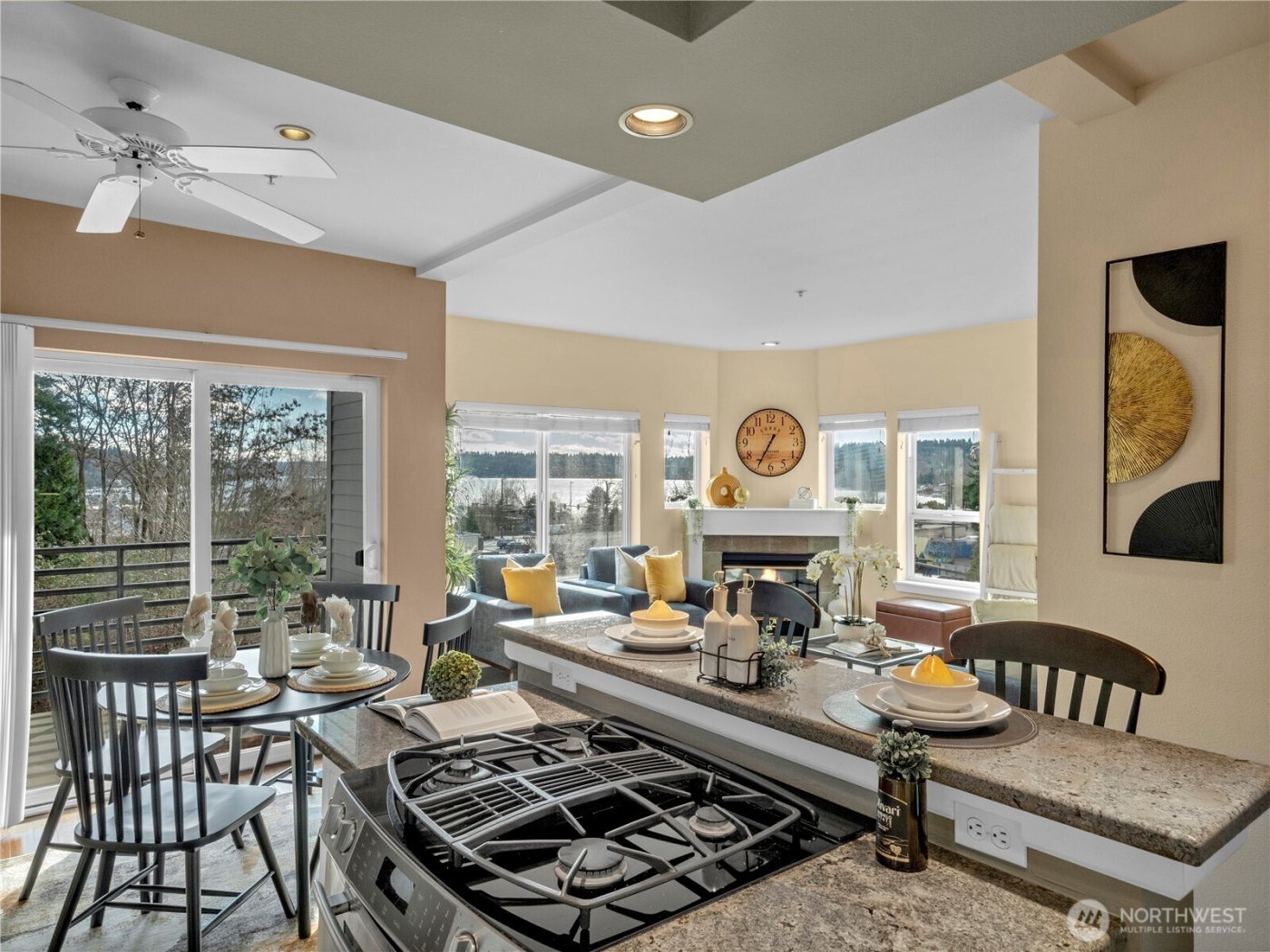 6100 NE 181st Street #4, Kenmore, WA 98028