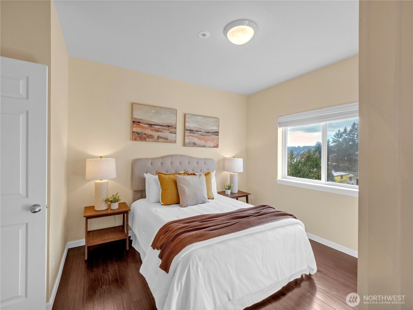 6100 NE 181st Street #4, Kenmore, WA 98028