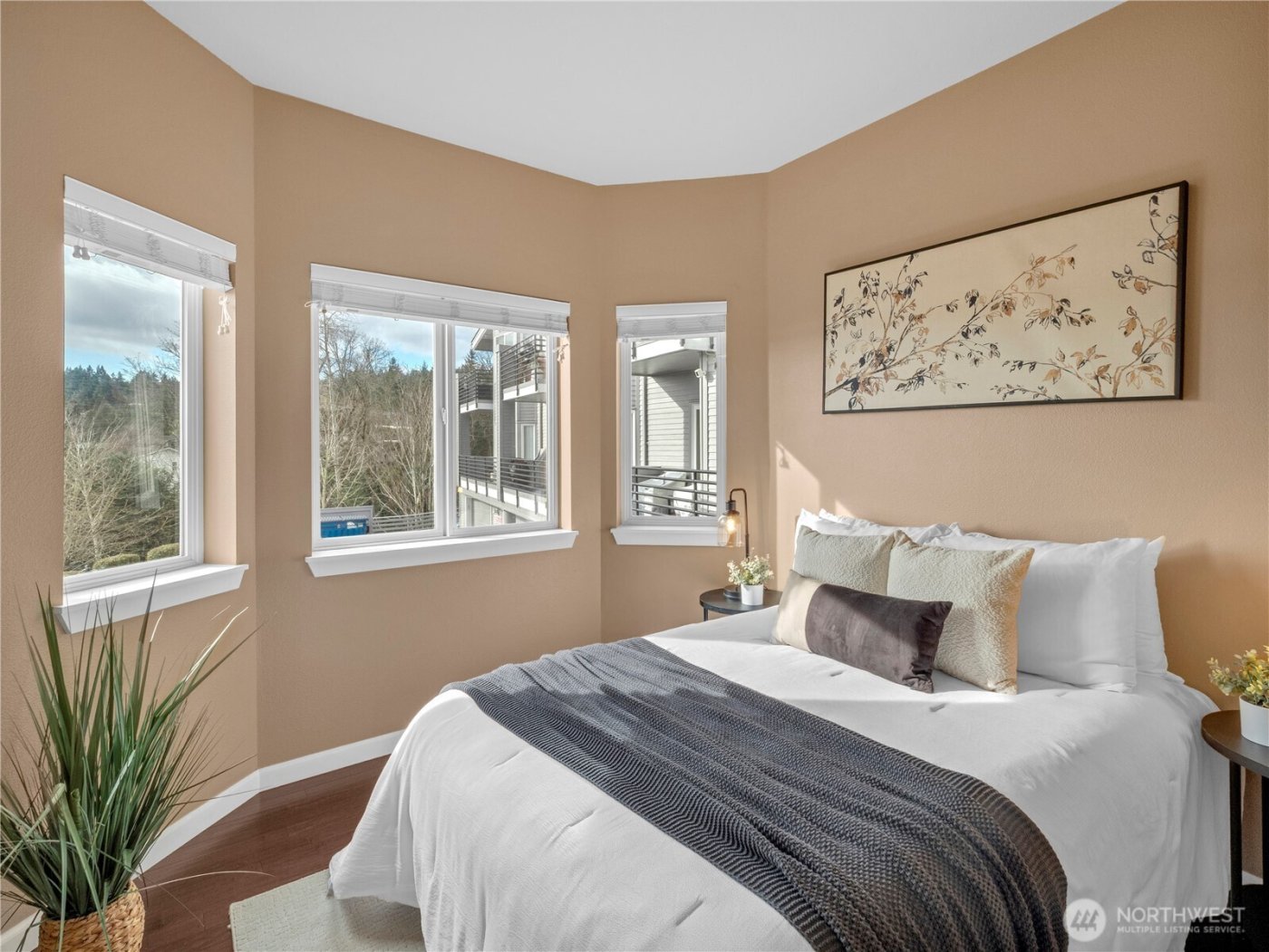 6100 NE 181st Street #4, Kenmore, WA 98028