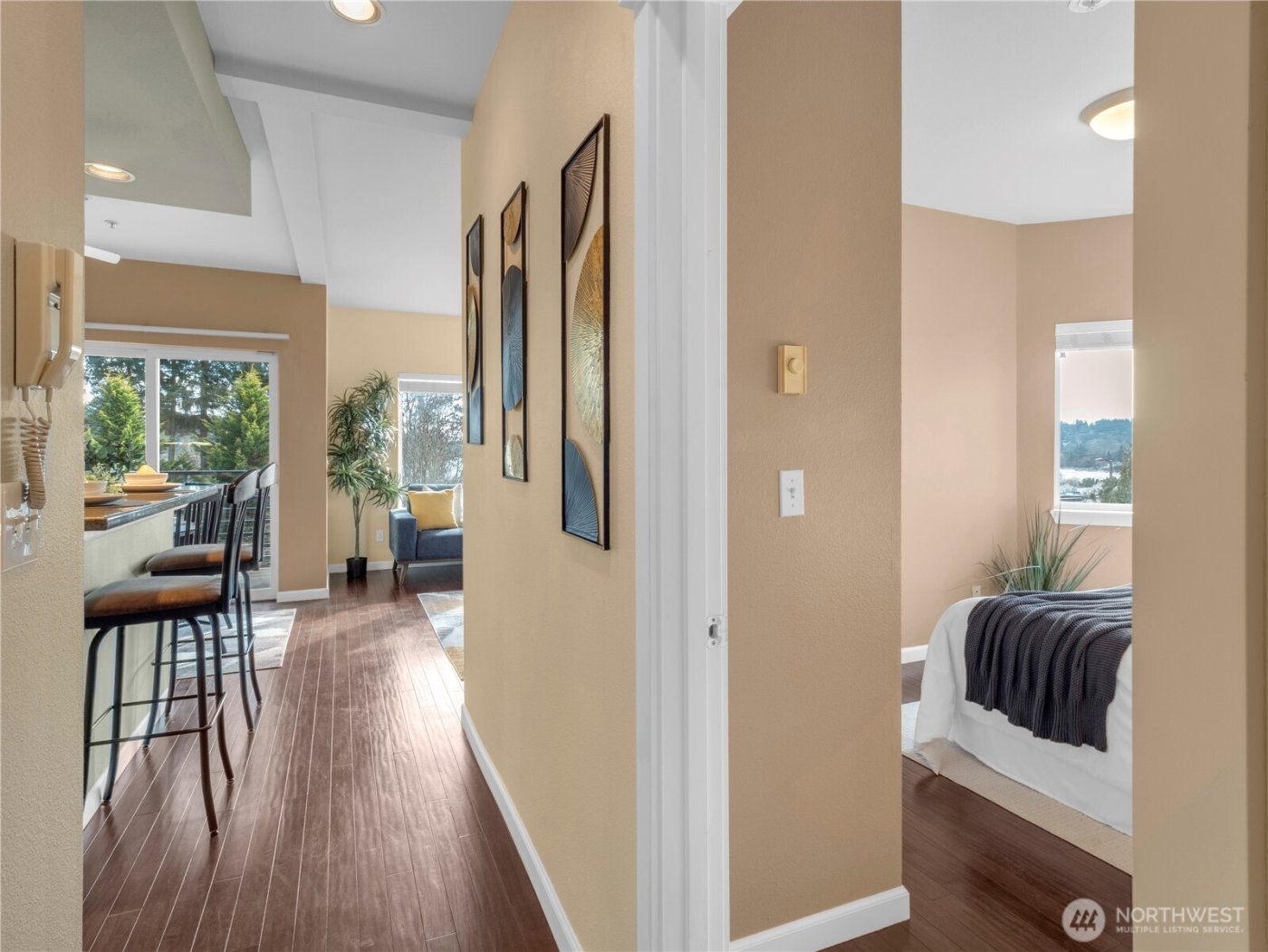 6100 NE 181st Street #4, Kenmore, WA 98028