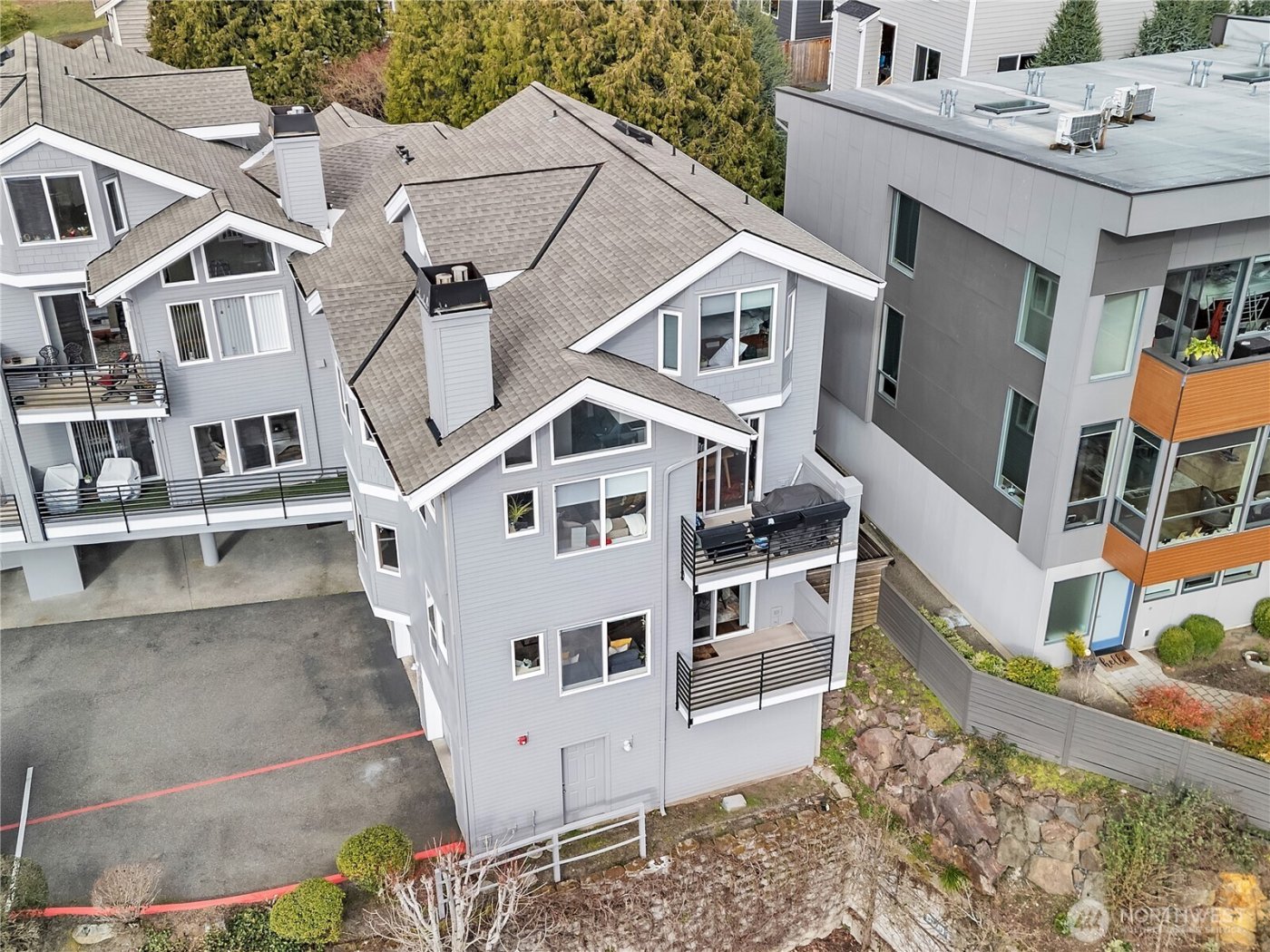 6100 NE 181st Street #4, Kenmore, WA 98028