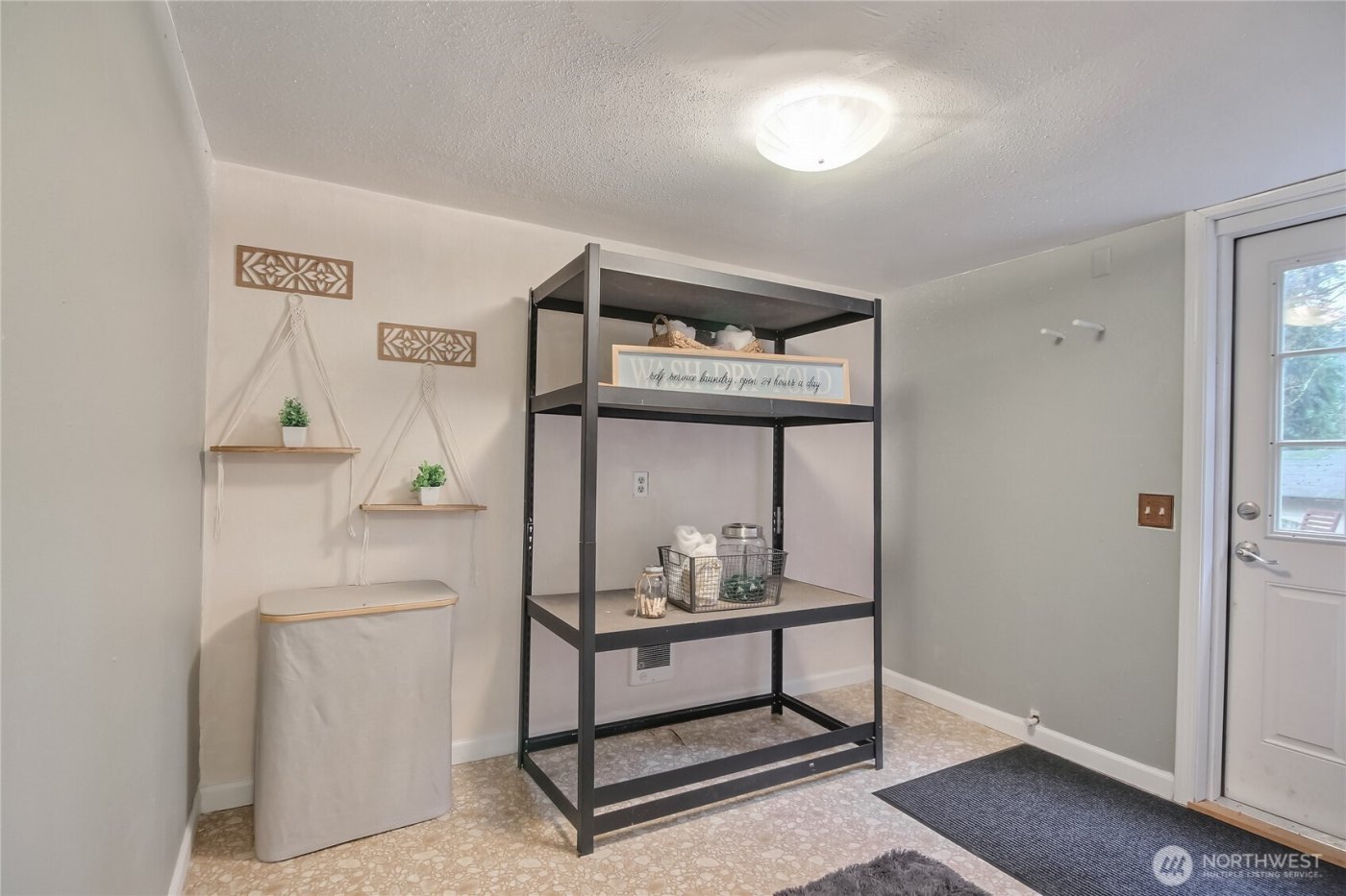 19206 54th Street E, Lake Tapps, WA 98391