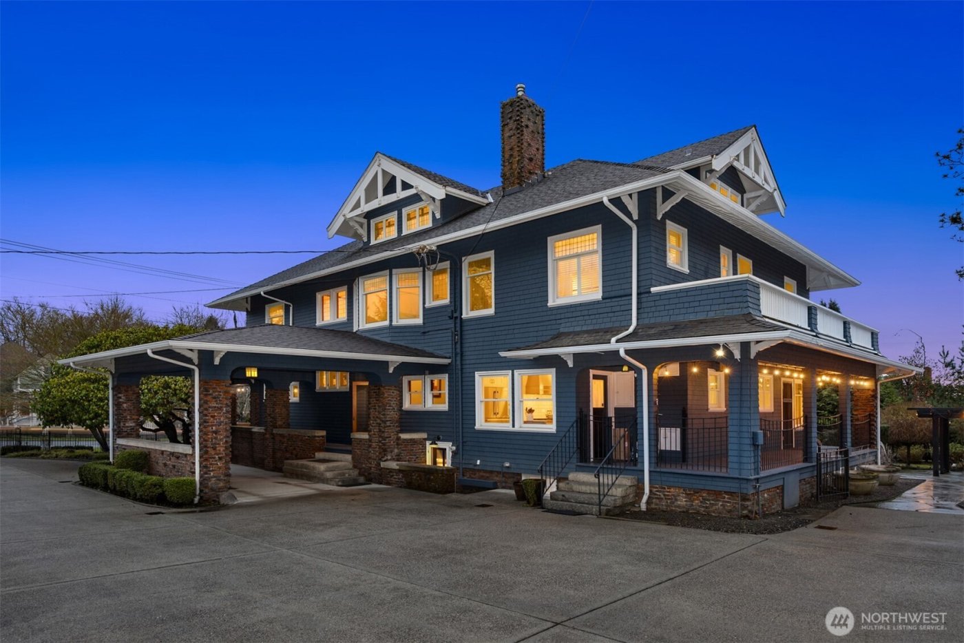 312 Avenue D , Snohomish, WA 98290