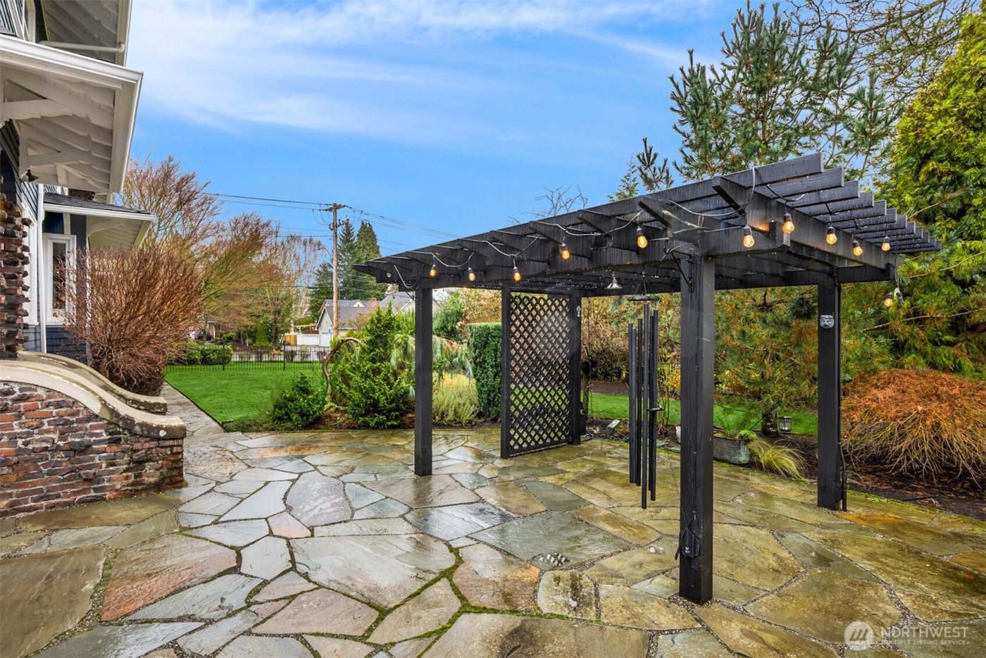 312 Avenue D , Snohomish, WA 98290