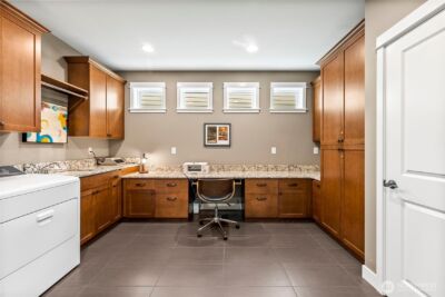 14317 Knoll Park Drive E, Bonney Lake, WA 98391 - Photo 22