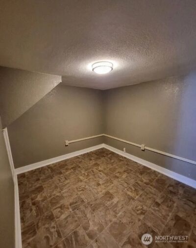 108 N Tower Avenue , Centralia, WA 98531 - Photo 7