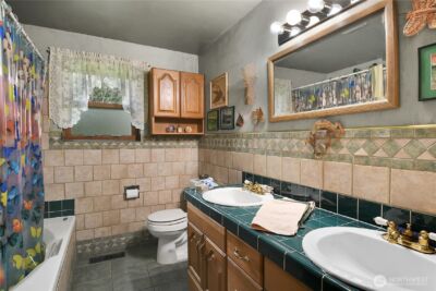 18703 50th Avenue NE, Lake Forest Park, WA 98155 - Photo 10