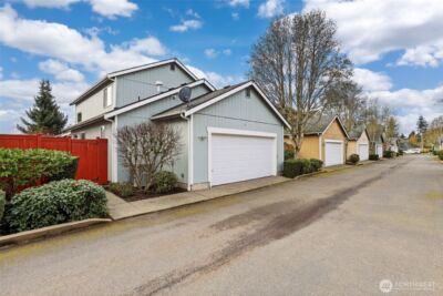 1630 Sundrop Lane SE, Tumwater, WA 98501 - Photo 2
