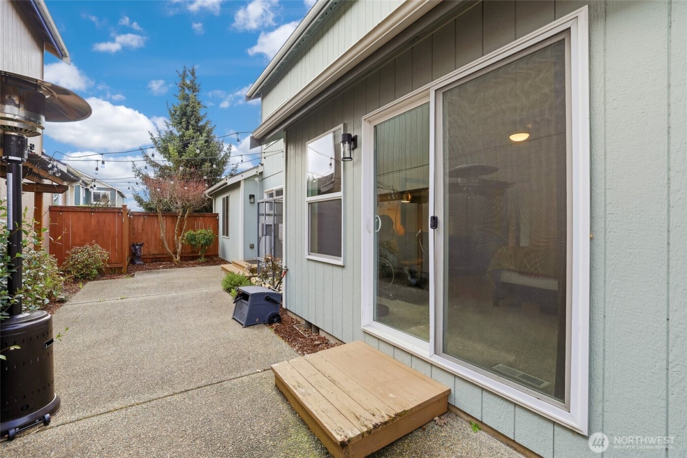 1630 Sundrop Lane SE, Tumwater, WA 98501