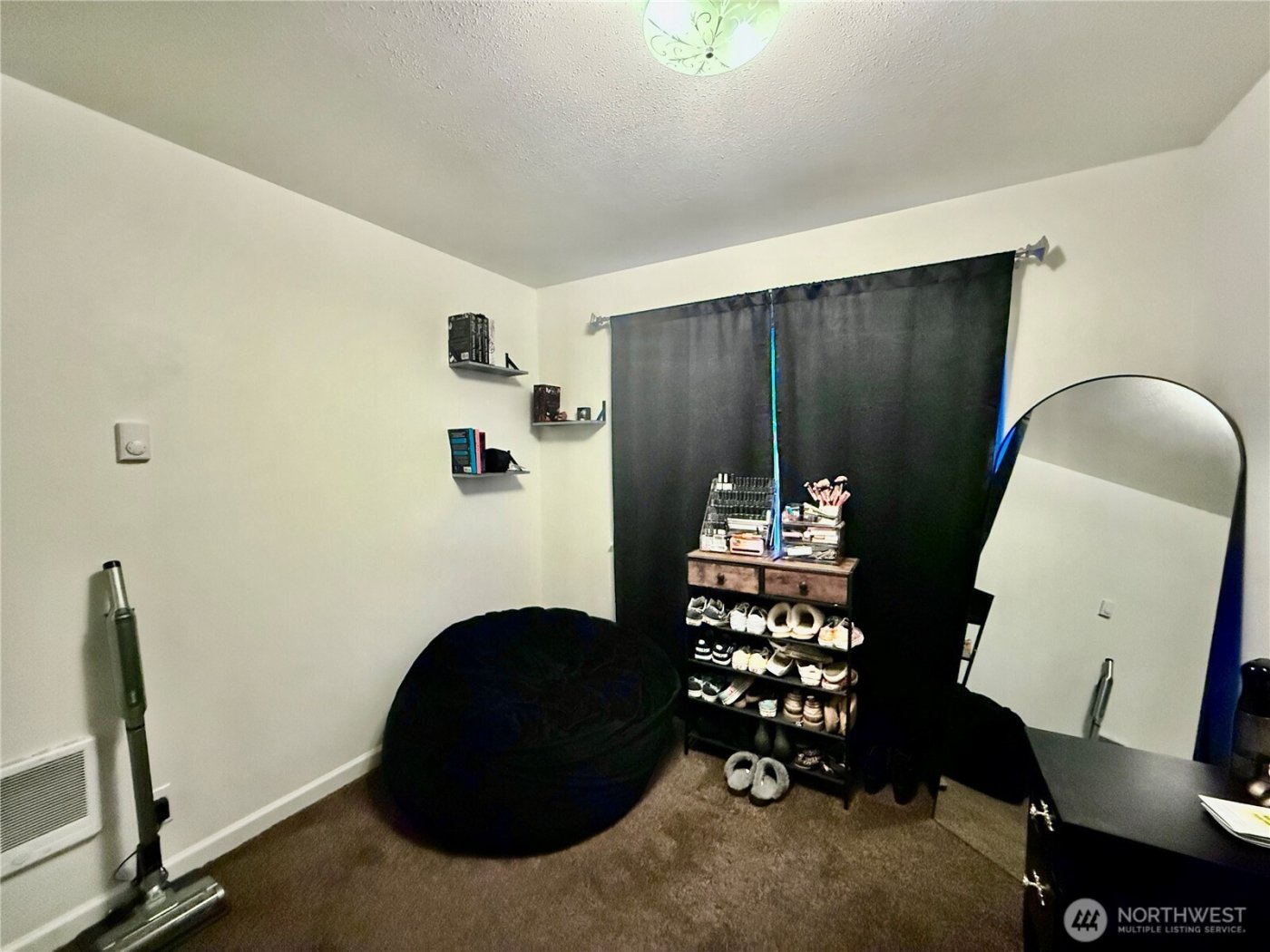 523 E Washington Avenue , Dayton, WA 99328