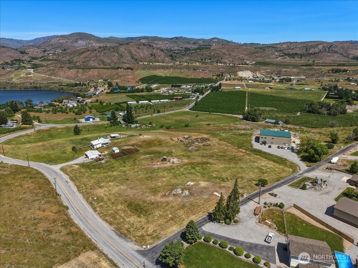 1594 Green Avenue , Manson, WA 98831
