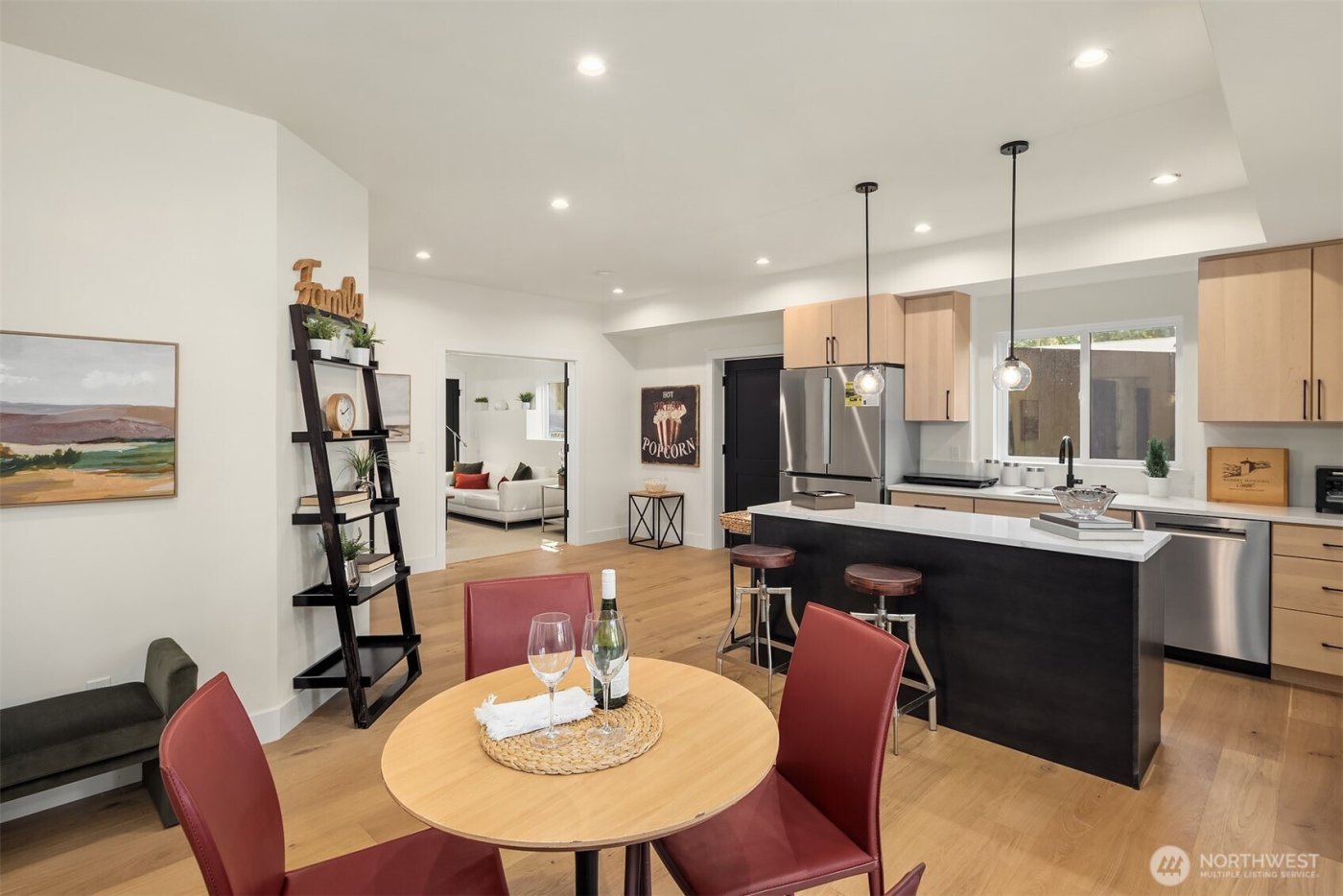 12226 NE 70th Street , Kirkland, WA 98033