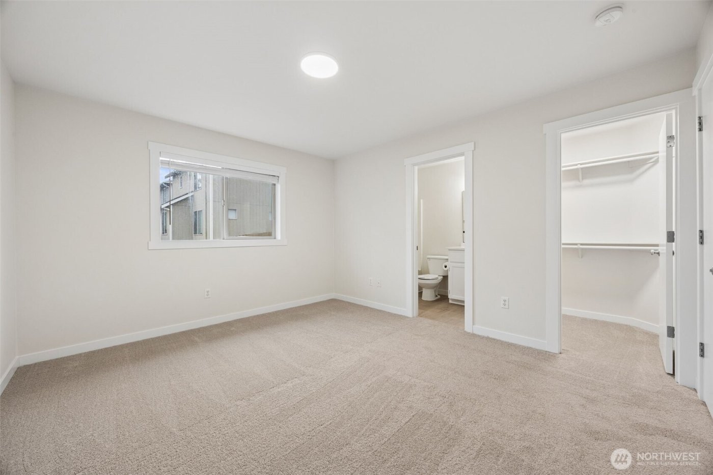 20009 40th Avenue E, Spanaway, WA 98387