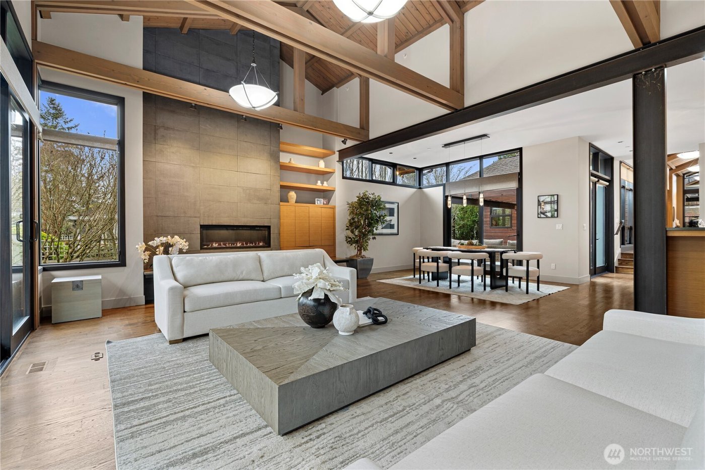 1014 Belfair Road , Bellevue, WA 98004