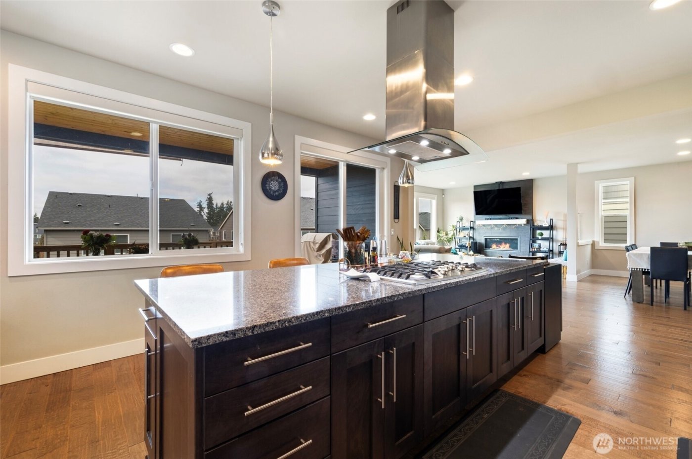 15259 127th Place NE, Woodinville, WA 98072