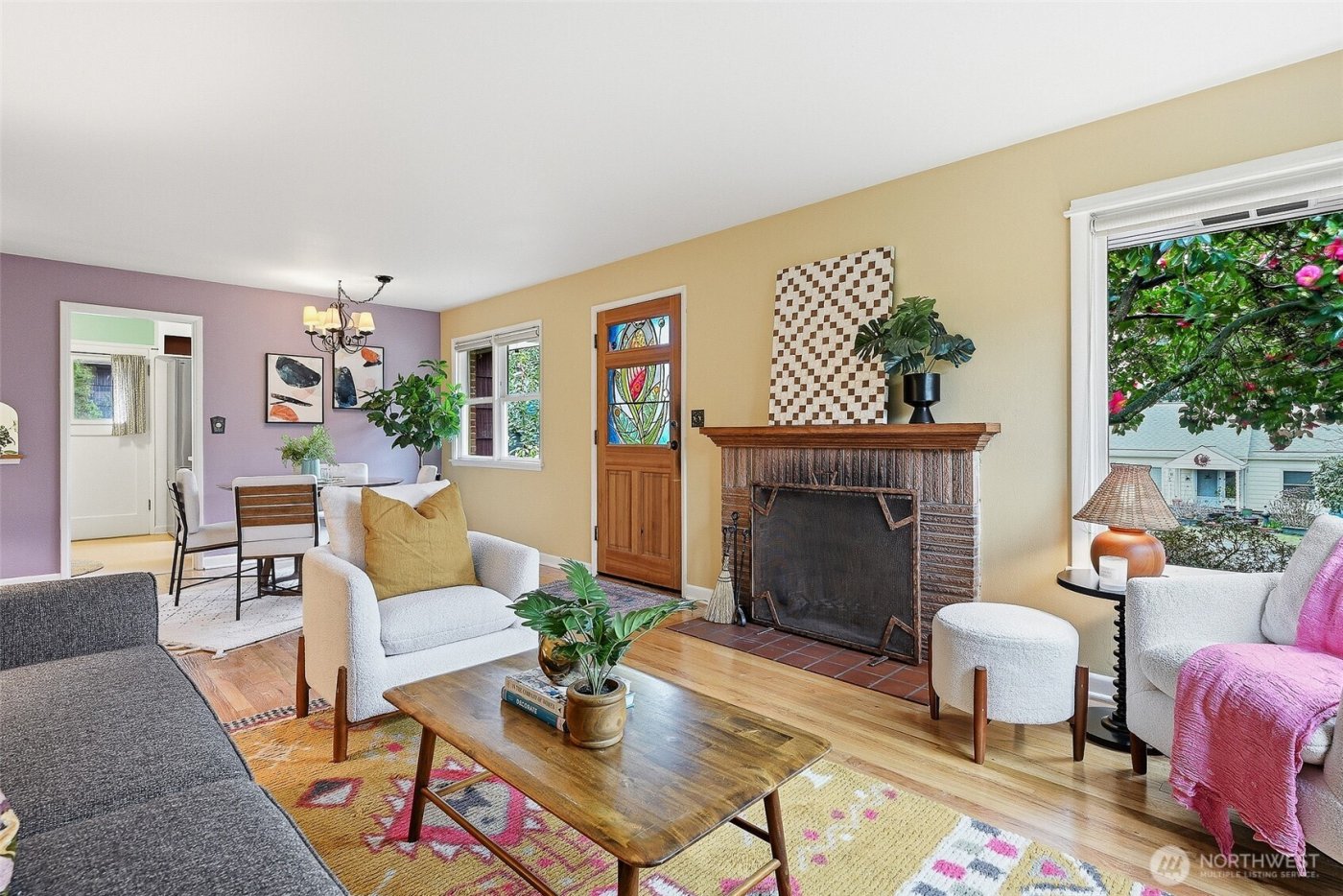 11249 Fremont Avenue N, Seattle, WA 98133