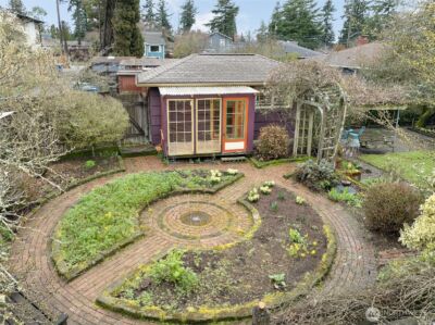 11249 Fremont Avenue N, Seattle, WA 98133 - Photo 25