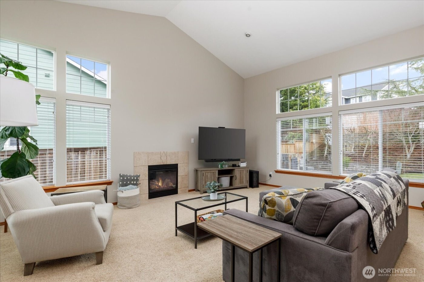 1676 SW Ulysses Street , Oak Harbor, WA 98277