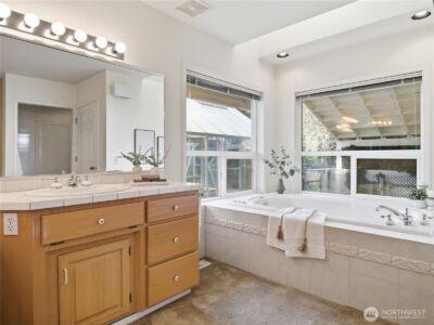 9020 Valley Green Drive SE, Olympia, WA 98513 - Photo 15