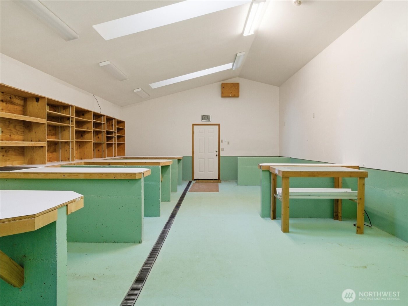 9020 Valley Green Drive SE, Olympia, WA 98513