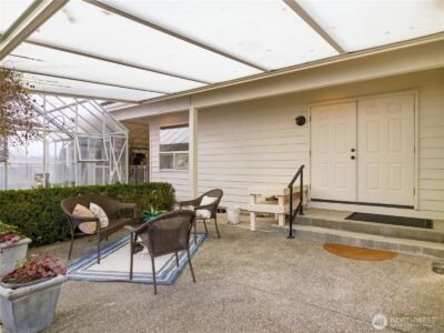 9020 Valley Green Drive SE, Olympia, WA 98513 - Photo 32