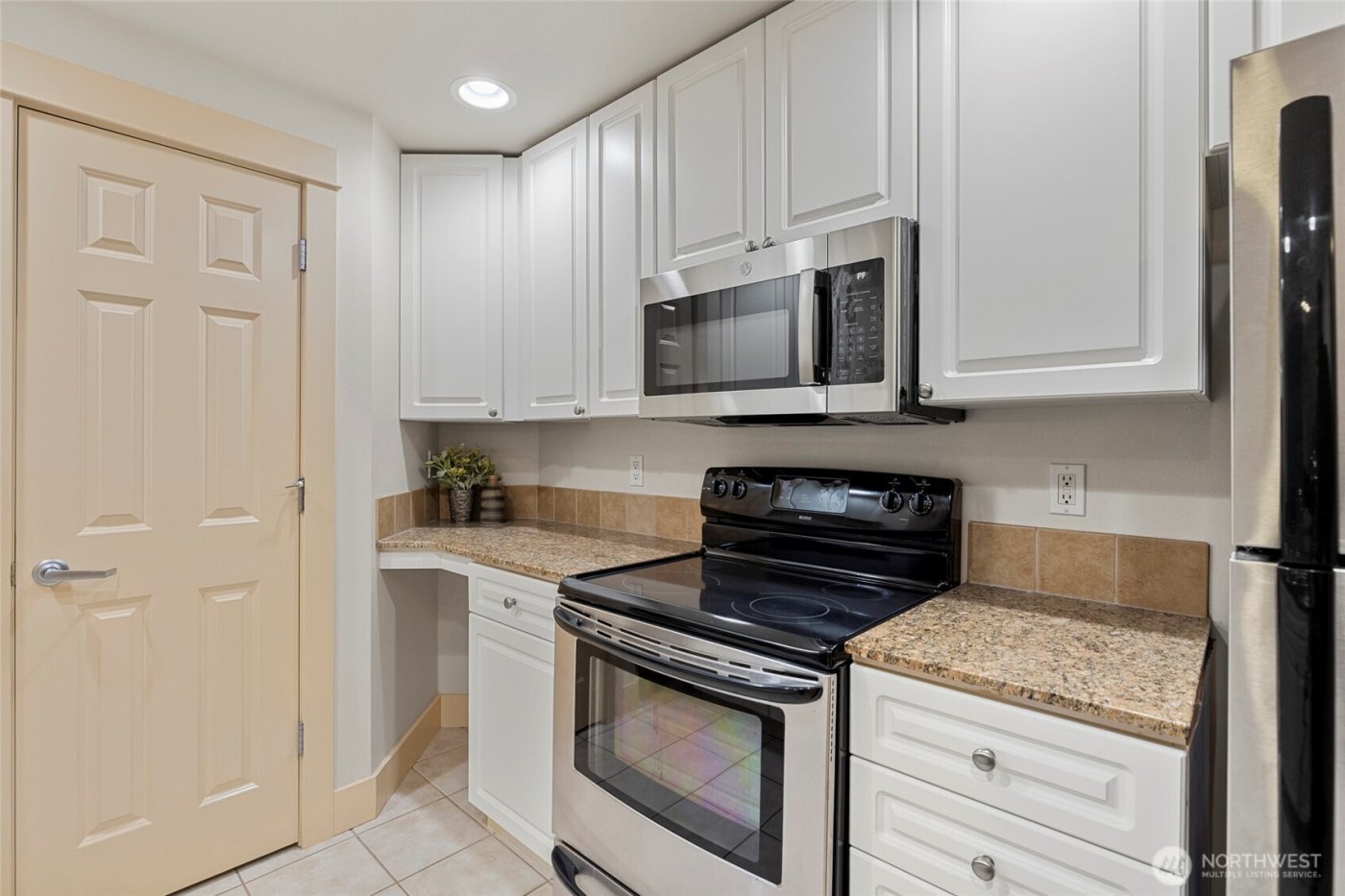 1419 Digby #207, Mount Vernon, WA 98274