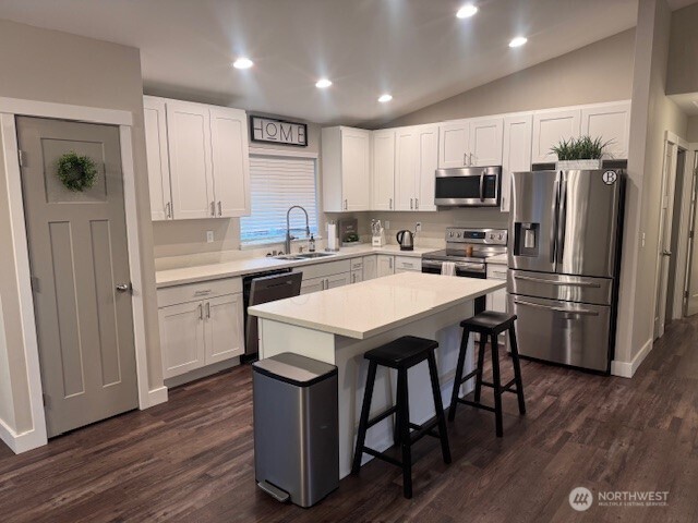 5031 E Rasor Road W, Belfair, WA 98528