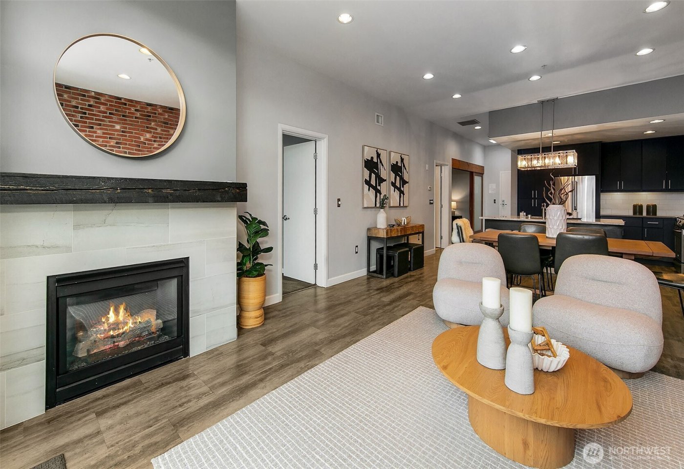 17 W Mercer Street #302, Seattle, WA 98119