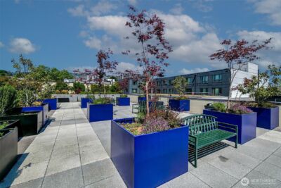 17 W Mercer Street #302, Seattle, WA 98119 - Photo 26