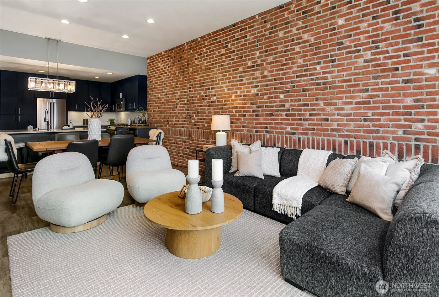 17 W Mercer Street #302, Seattle, WA 98119