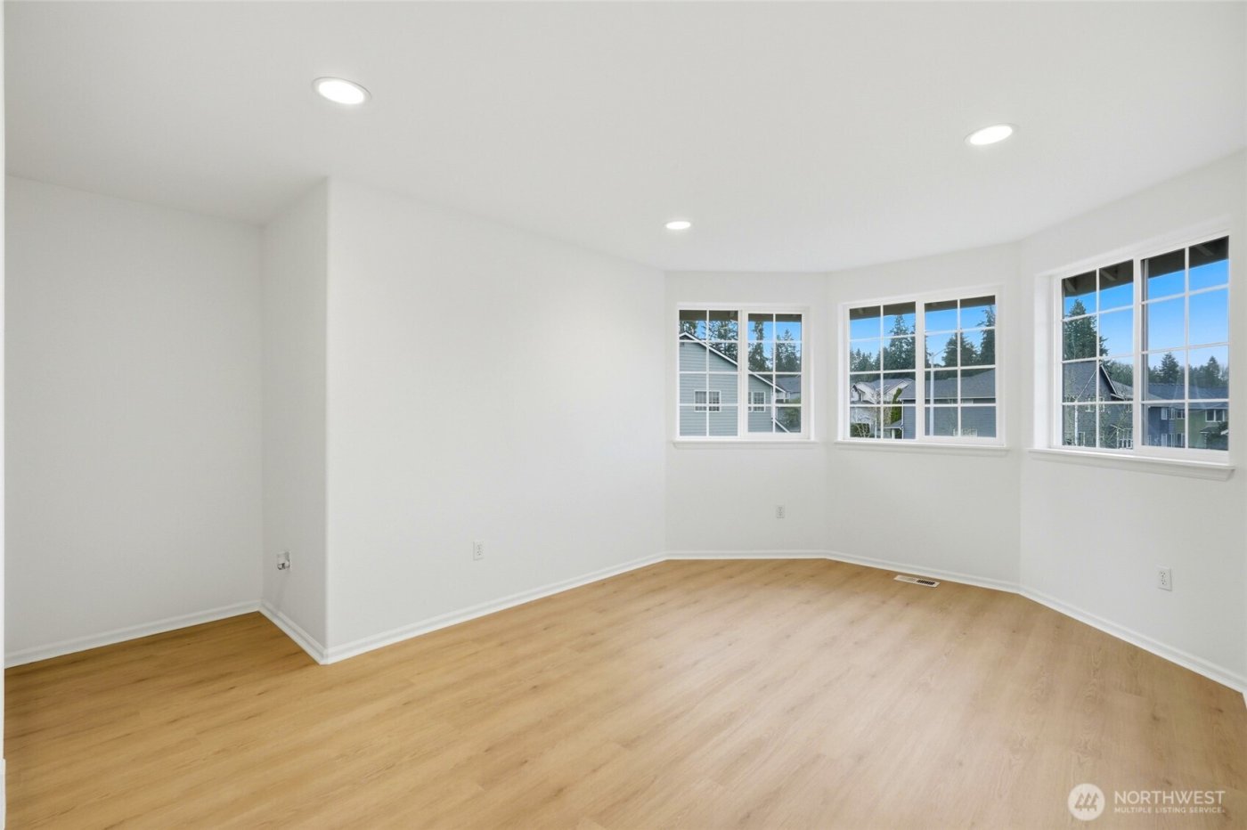 24115 22nd Place W, Bothell, WA 98021