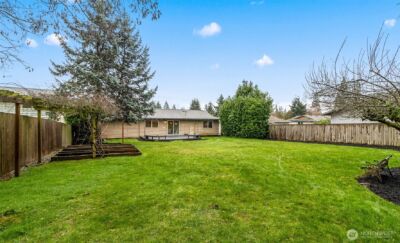 17630 Larch Way , Lynnwood, WA 98037 - Photo 25