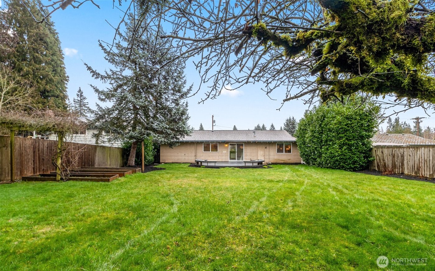 17630 Larch Way , Lynnwood, WA 98037