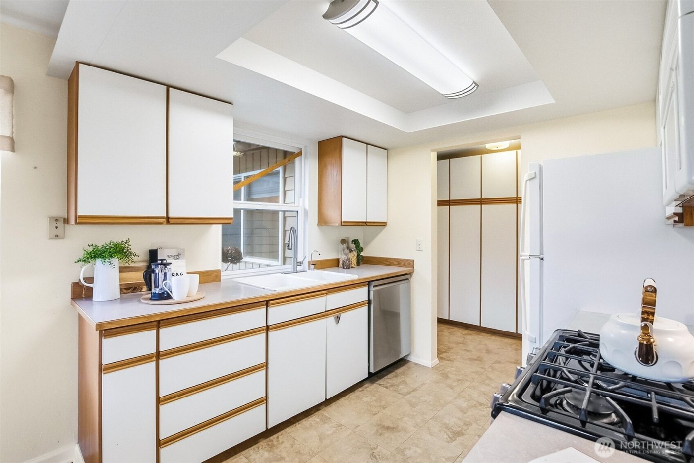 17630 Larch Way , Lynnwood, WA 98037