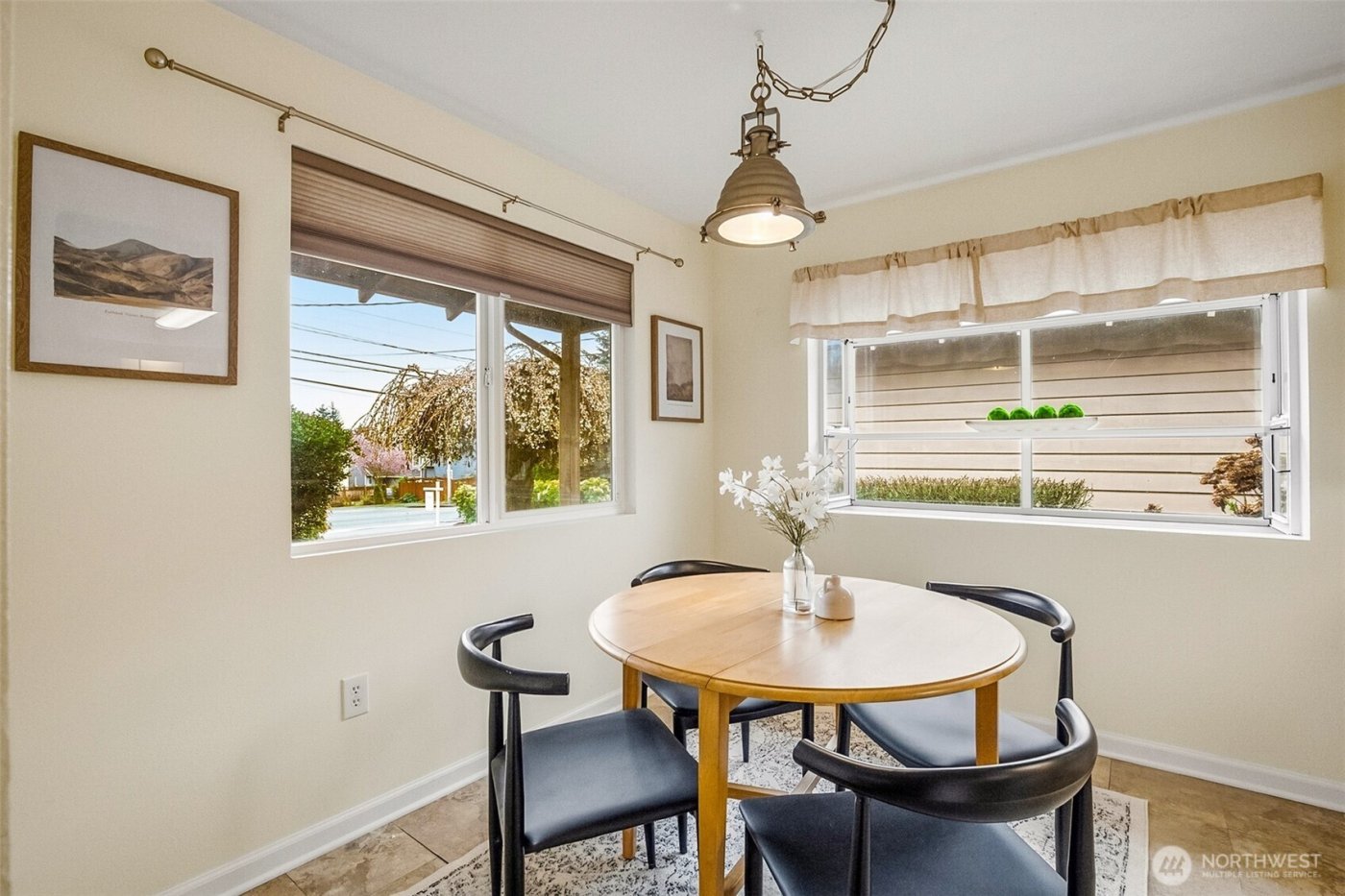 17630 Larch Way , Lynnwood, WA 98037