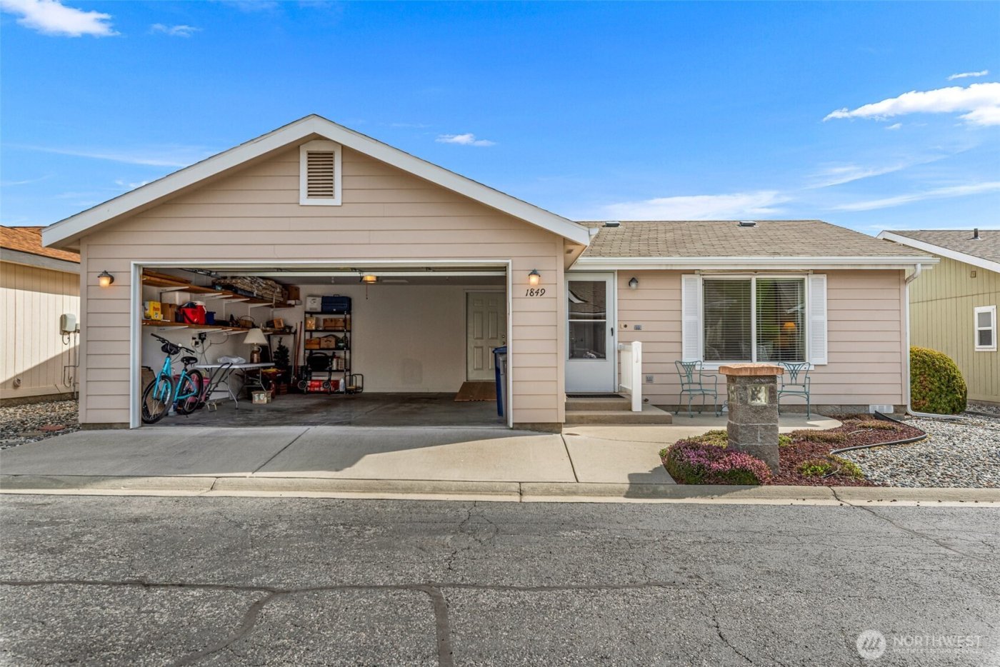 1849 Heritage Drive , Wenatchee, WA 98801