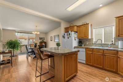 1849 Heritage Drive , Wenatchee, WA 98801 - Photo 7