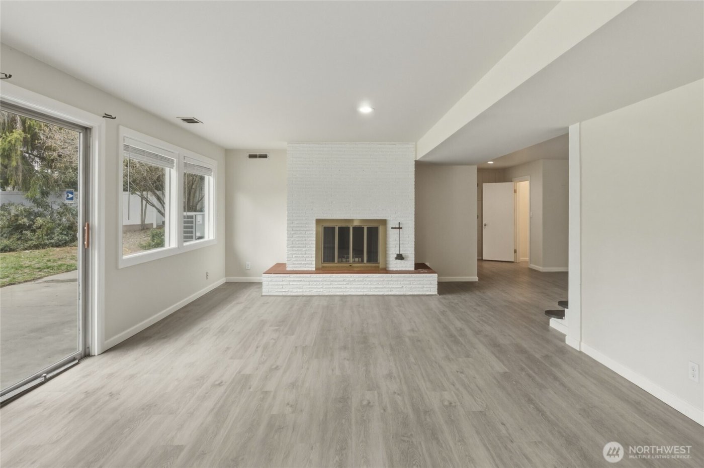 1530 Eastmont Avenue , East Wenatchee, WA 98802