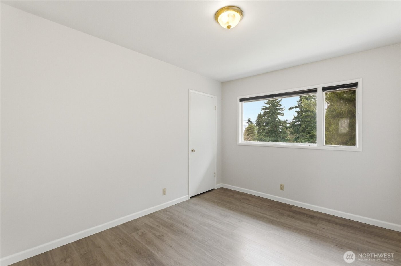 1530 Eastmont Avenue , East Wenatchee, WA 98802