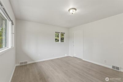 1530 Eastmont Avenue , East Wenatchee, WA 98802 - Photo 14